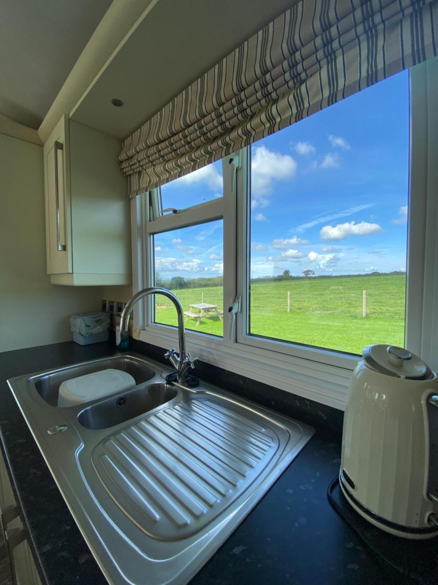 East Kitcham Lodge Лонсестън Екстериор снимка